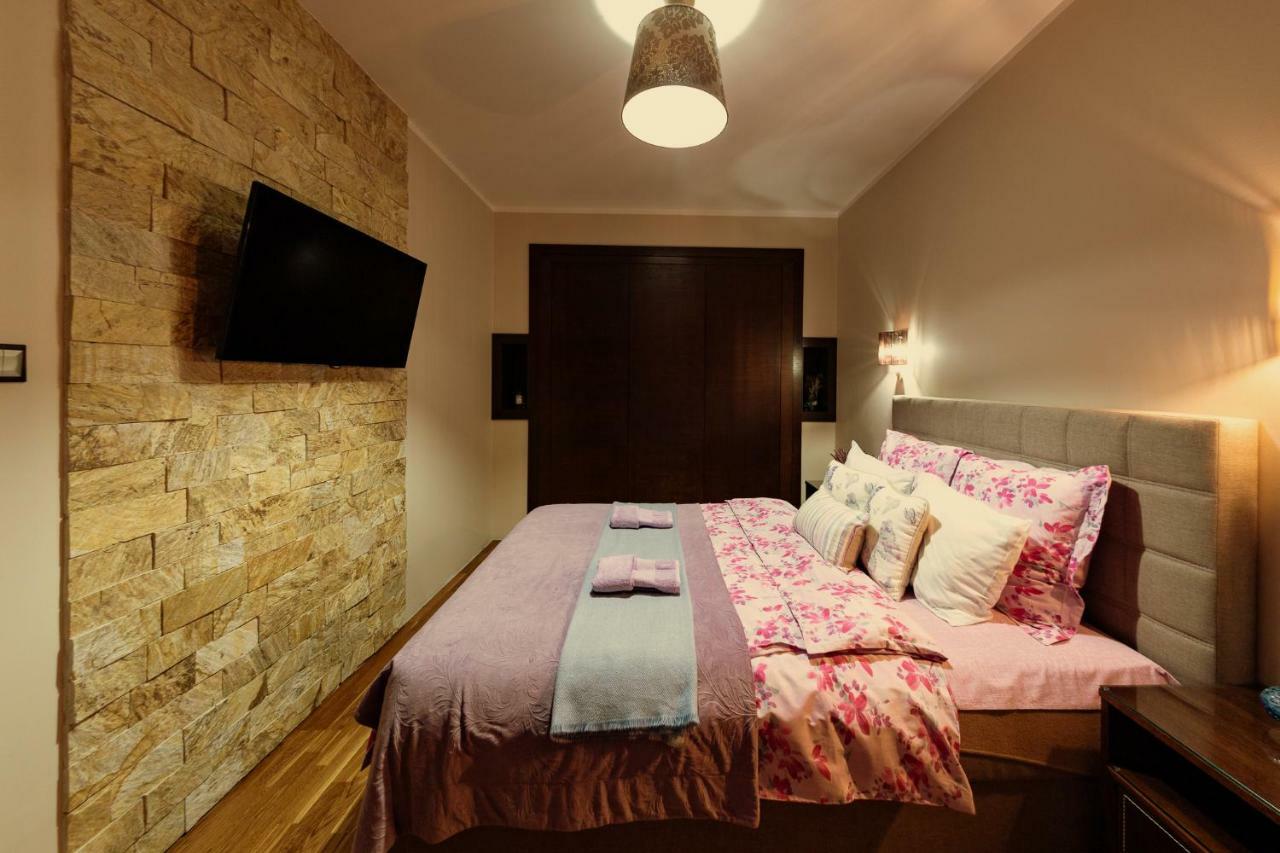 Apartment Moderna Francuska Park *