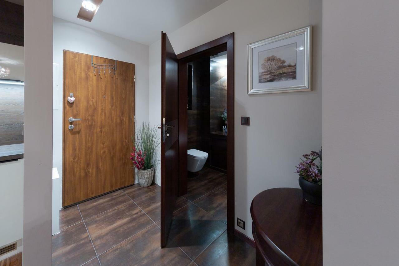 Moderna Francuska Park Apartment Katowice